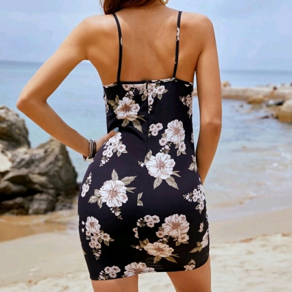 3 for 35! Dress - Picture 2 of 3